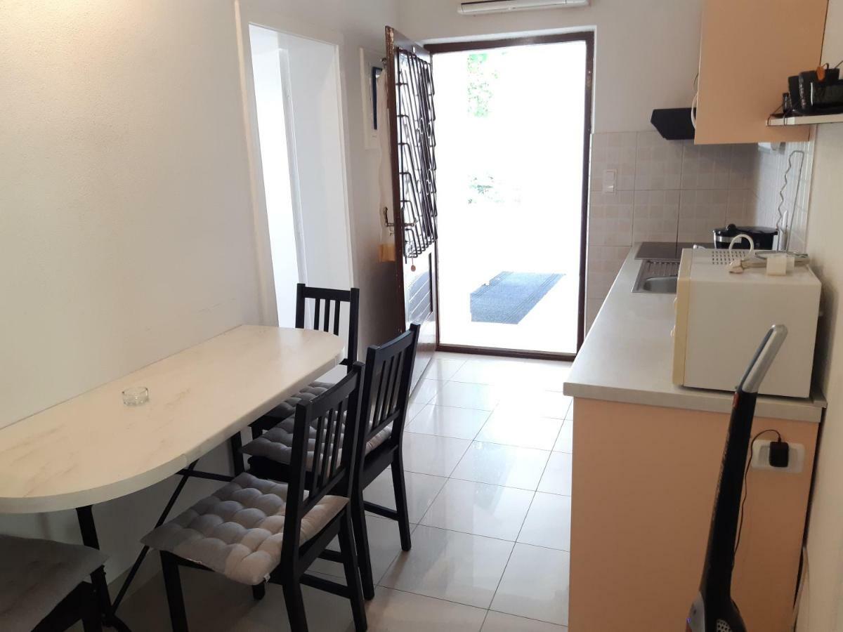 Apartments Kule Brela Exterior photo